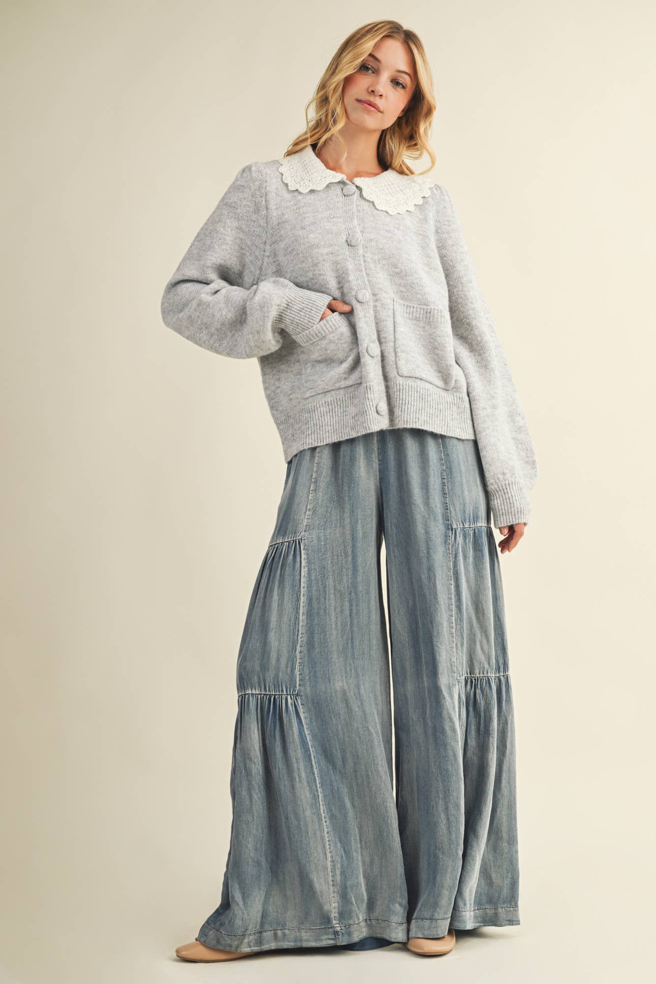 RUFFLED SIDE WASHED DENIM WIDE PANTS