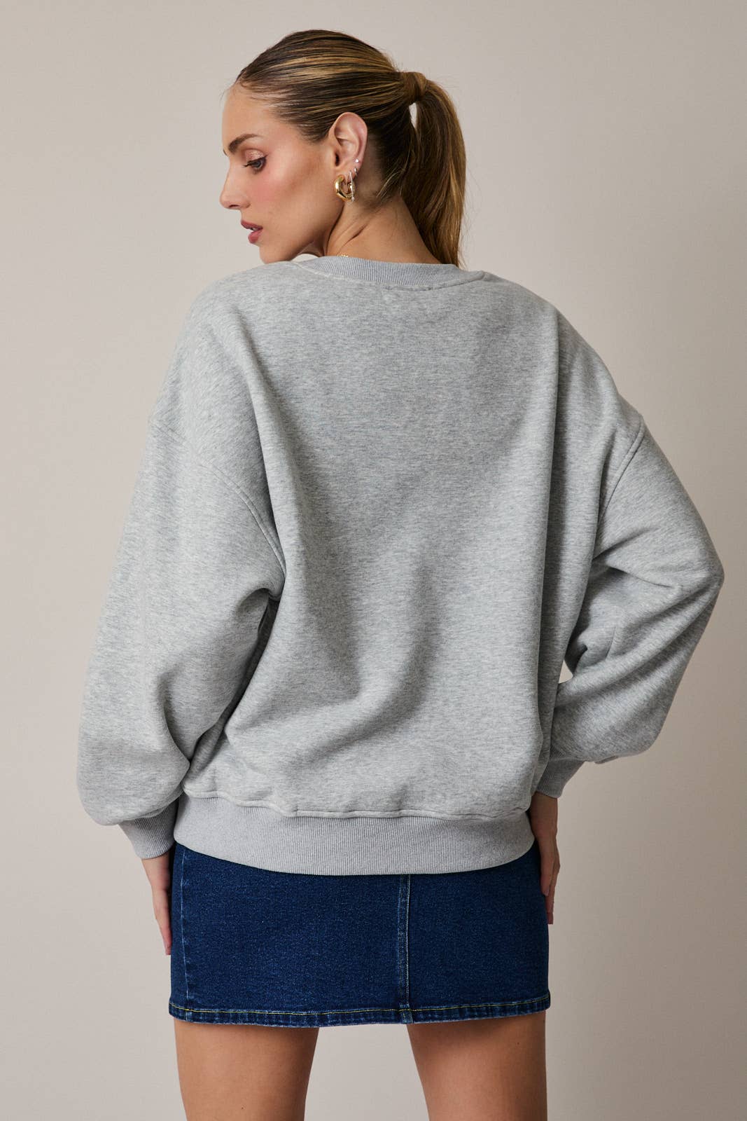 MERRY Oversized Sweatshirt