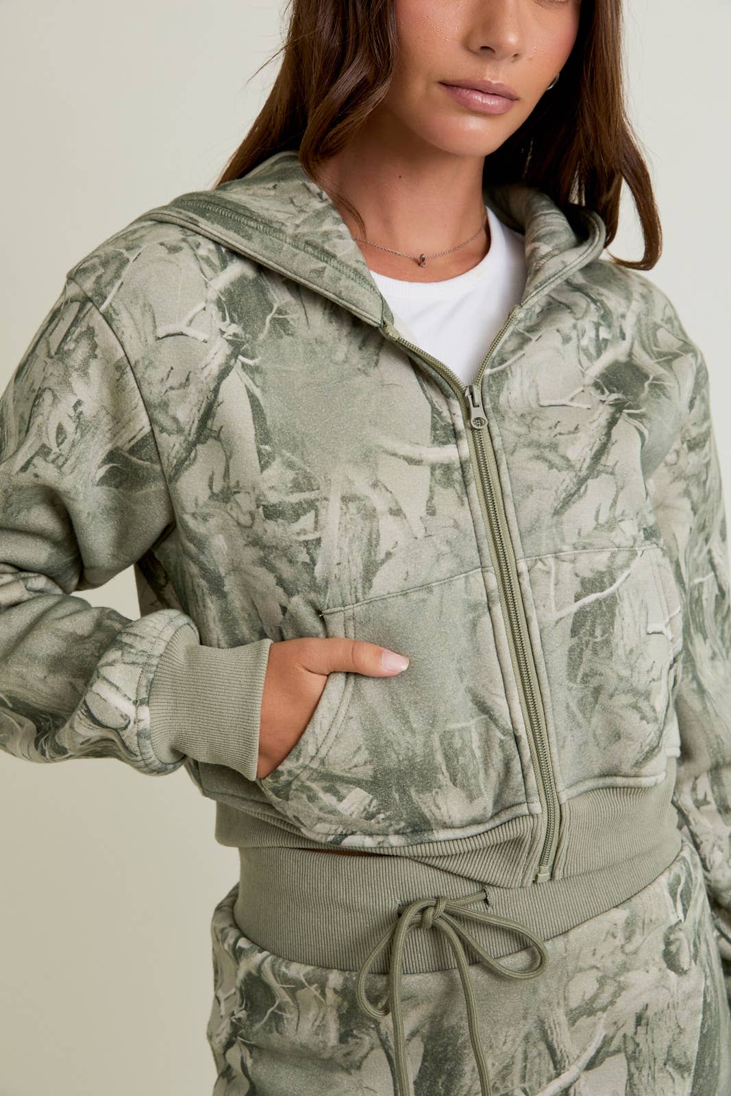 CAMO Crop Hoodie